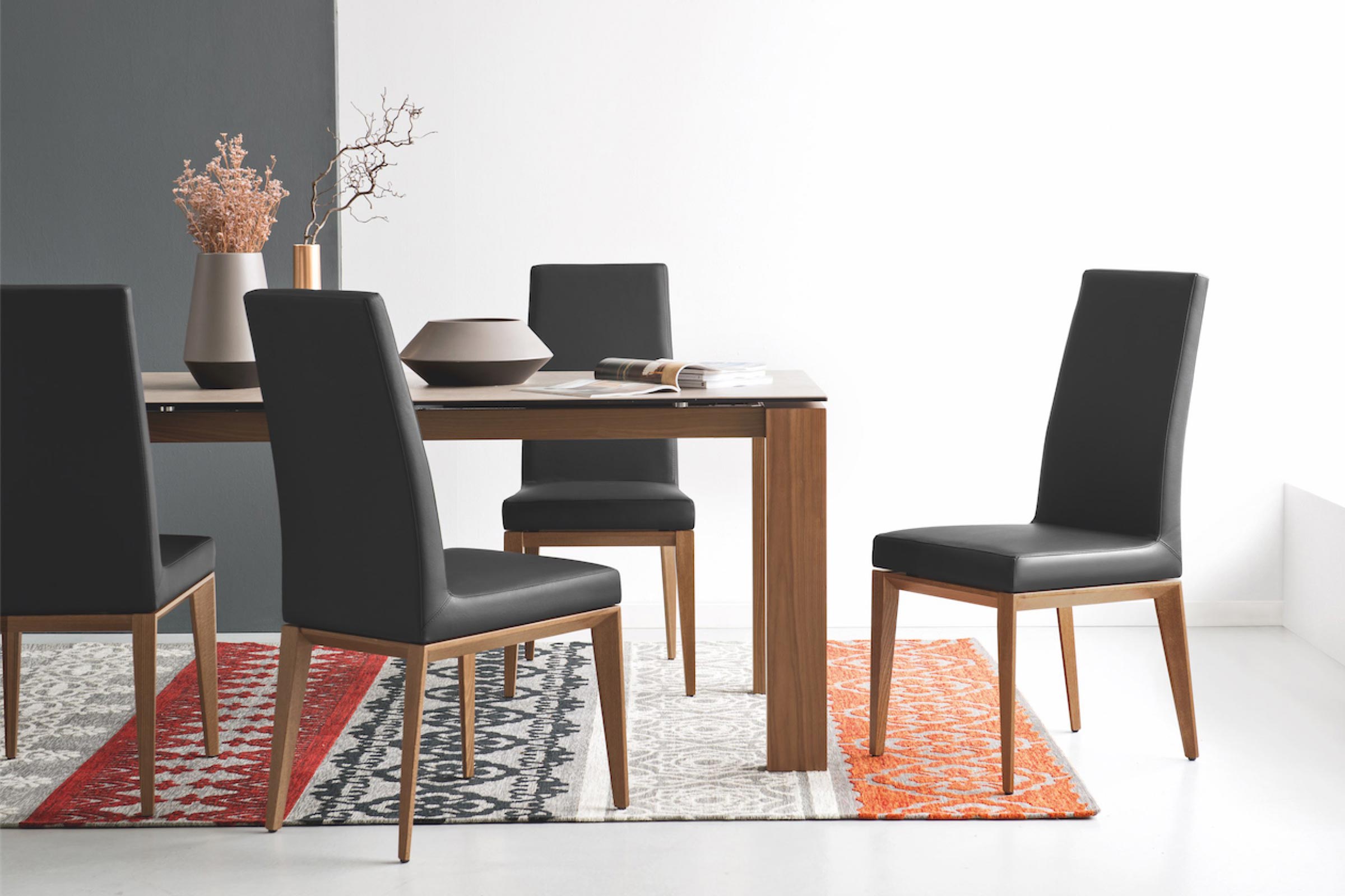 Calligaris omnia Extendable Contemporary Dining Table Medium • Seats 68 Telescopic Extension