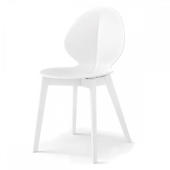 Basil: Chair with wooden base | Calligaris New York