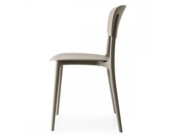 Liberty: Stackable plastic chair for outdoor | Calligaris New York