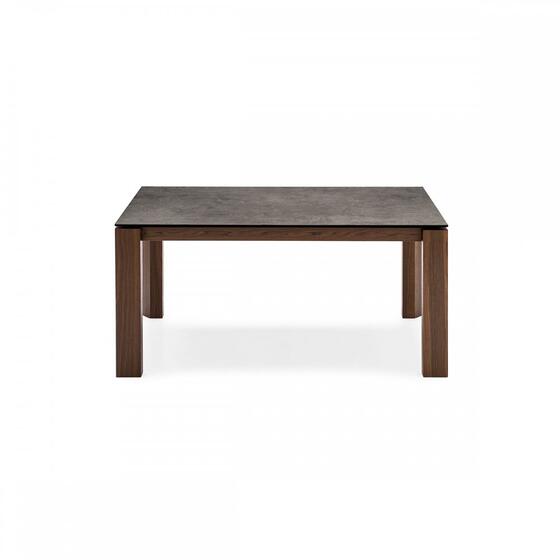 Omnia Table with extendable rectangular top and wooden legs
