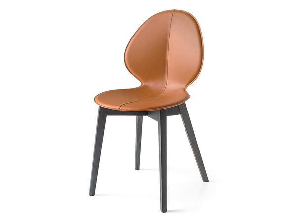 Basil Chair with wooden base CS1348 Calligaris