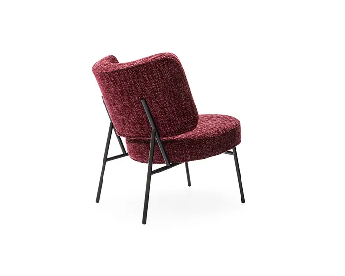 Coco: Upholstered lounge chair with metal frame | Calligaris New York