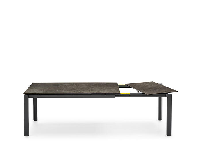 ダイニングテーブル Calligaris Duca extendable Dining table Duca: Table with extendable rectangular top and metal legs