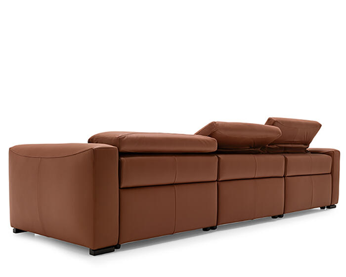 Wave: Fixed or modular adjustable sofa | Calligaris New York