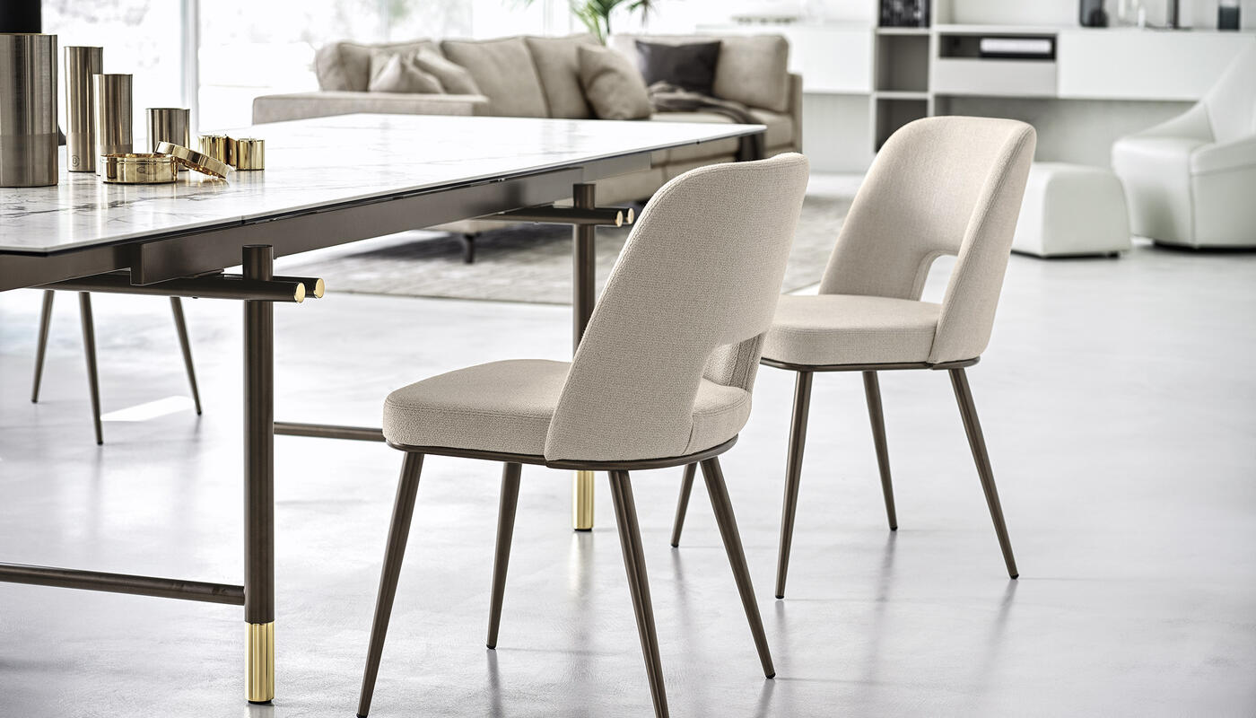Foyer: Upholstered open-back chair with metal base | Calligaris Foyer: Upholstered open-back chair with metal base | Calligaris