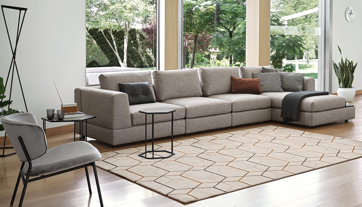 Layla Sofa - Thumbnail 5