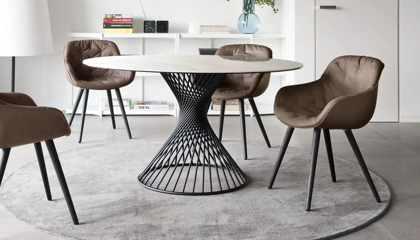 Igloo: Armchair with plush seat and wooden legs | Calligaris New York