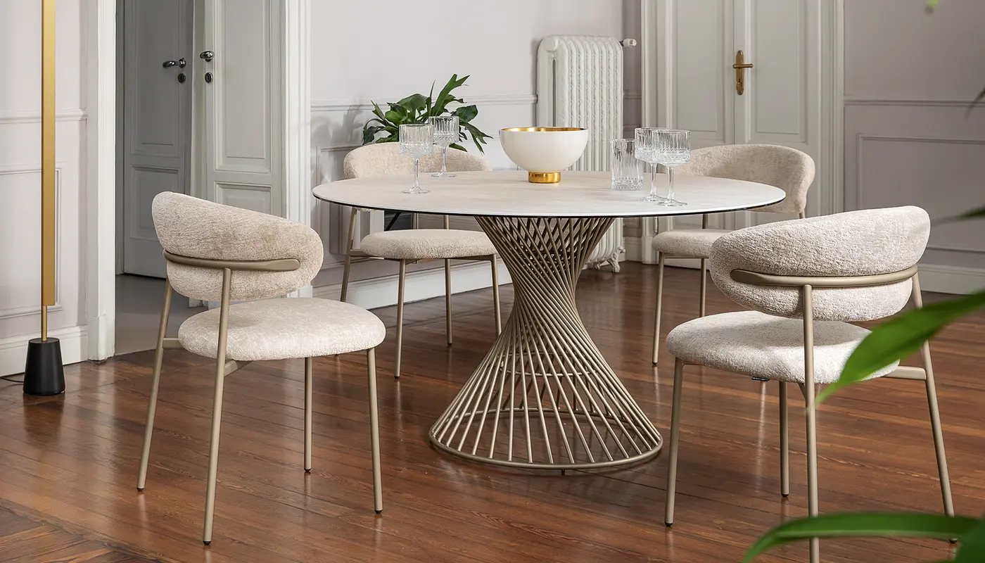 Oleandro: Upholstered chair with metal frame | Calligaris New York