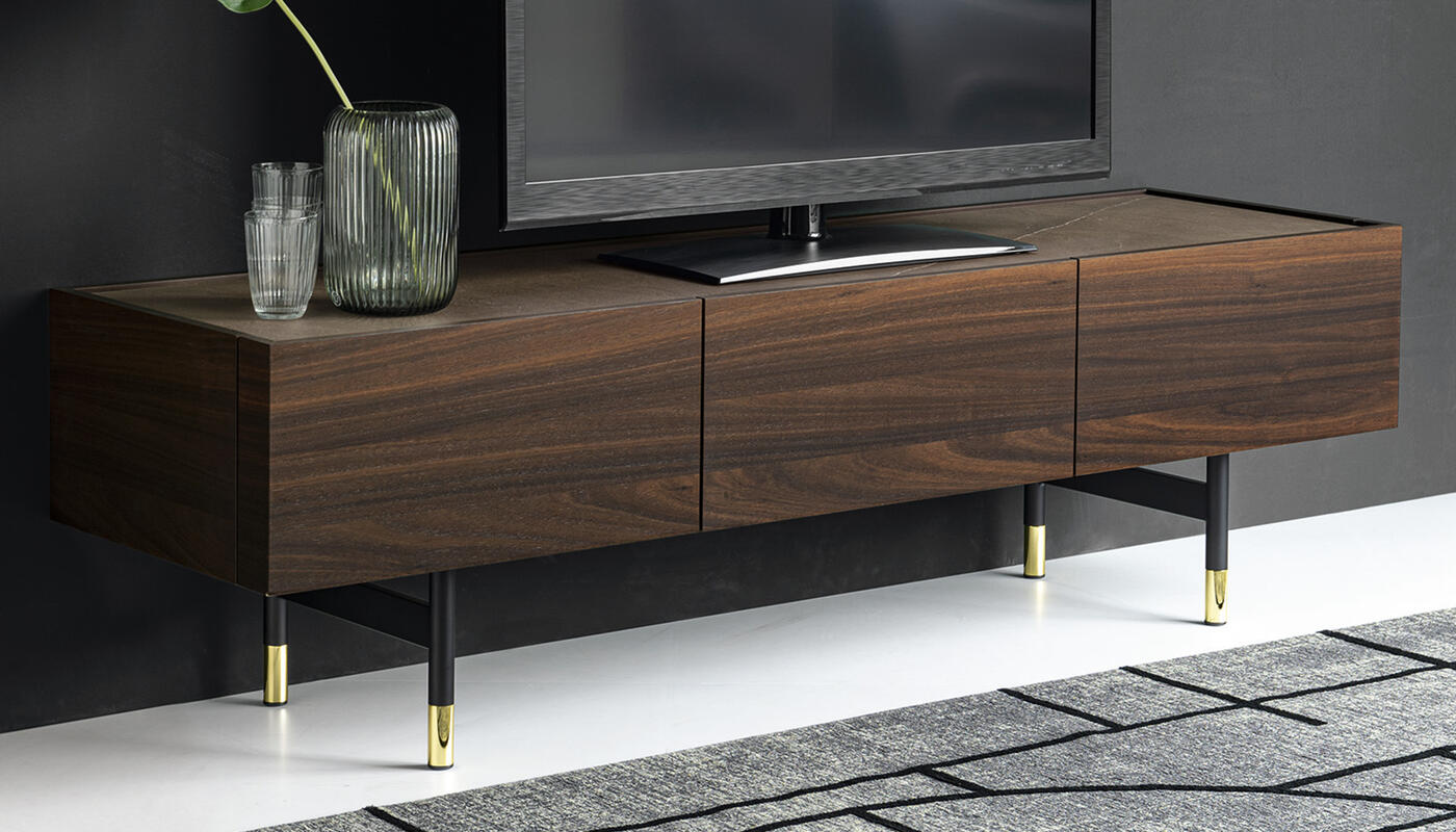 Horizon: Wooden TV stand with storage | Calligaris New York