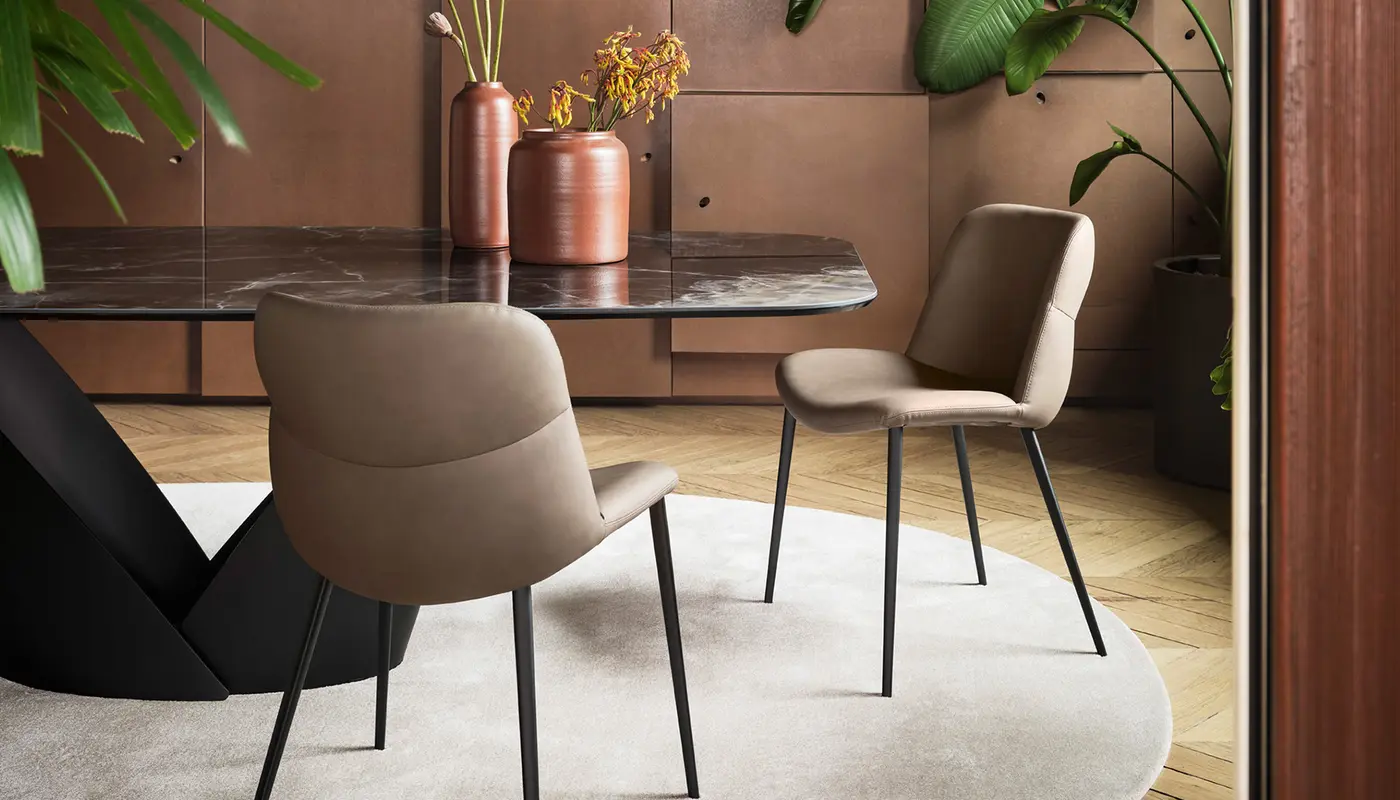 Onda: Upholstered chair with metal frame | Calligaris New York