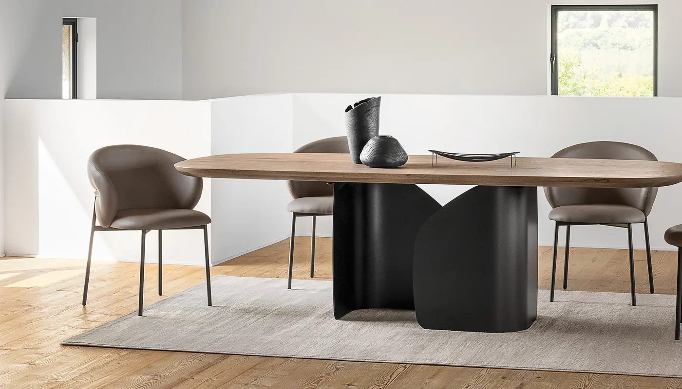 Twins: Table with solid wood elliptical top and metal pedestal
