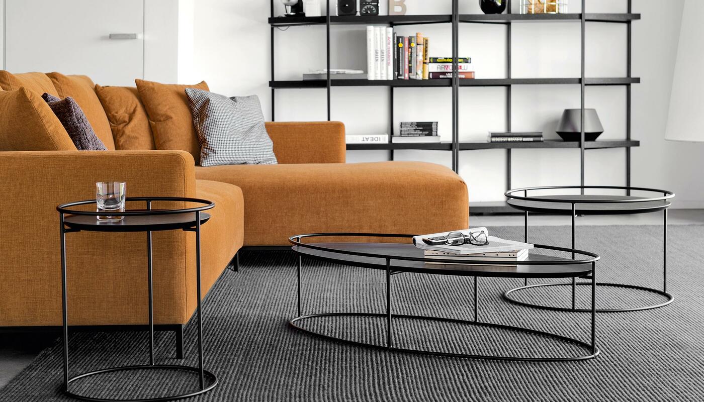 Atollo: Elliptical coffee table with metal frame | Calligaris New York